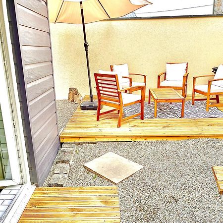 Le Petit Fleur - The Little Flower, Cosy Cottage Saint-Michel-de-Montjoie Exterior foto