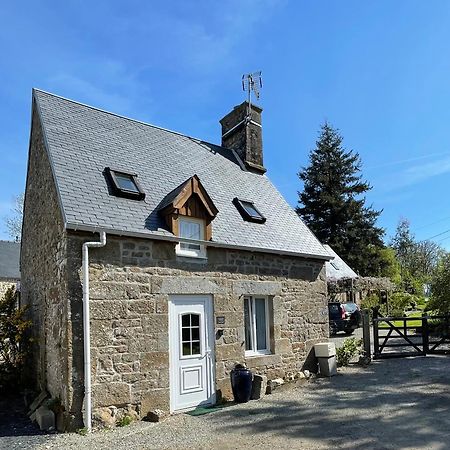 Le Petit Fleur - The Little Flower, Cosy Cottage Saint-Michel-de-Montjoie Exterior foto